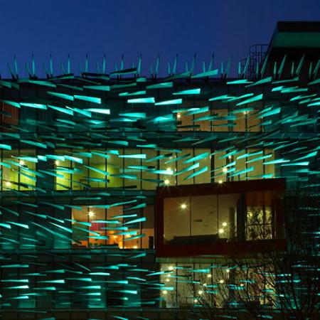 MOORFIELDS GÖZ HASTANESİ, LONDRA